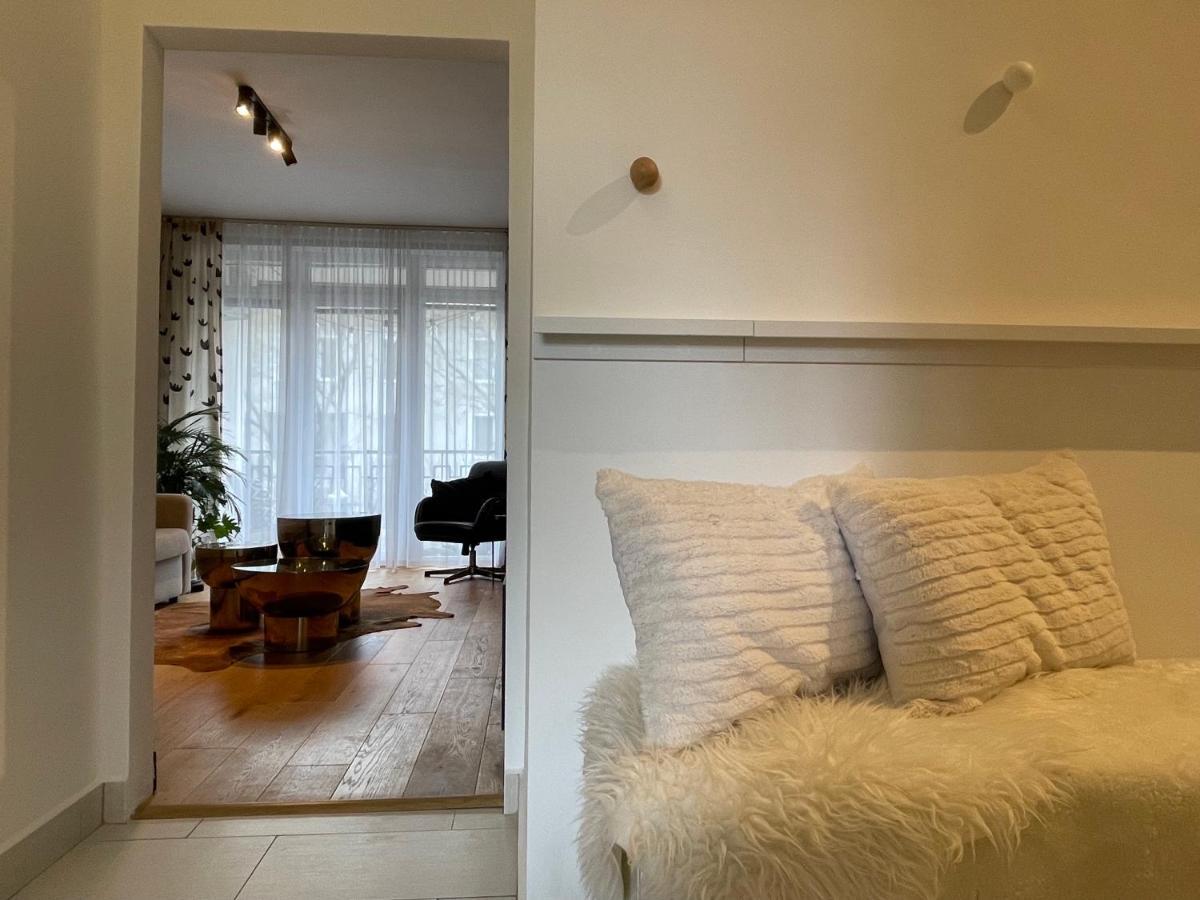 Sweet Home By Zoom Apartments Bratislava Buitenkant foto