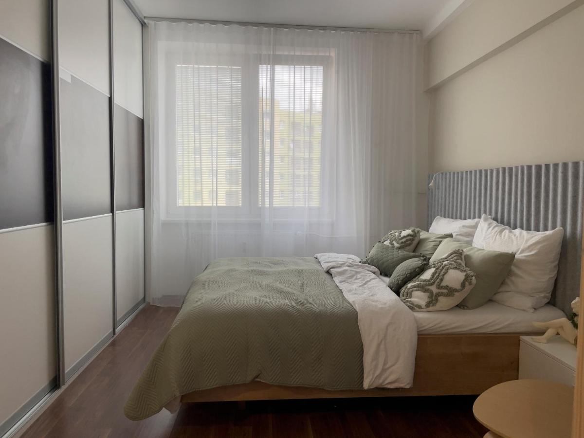 Sweet Home By Zoom Apartments Bratislava Buitenkant foto