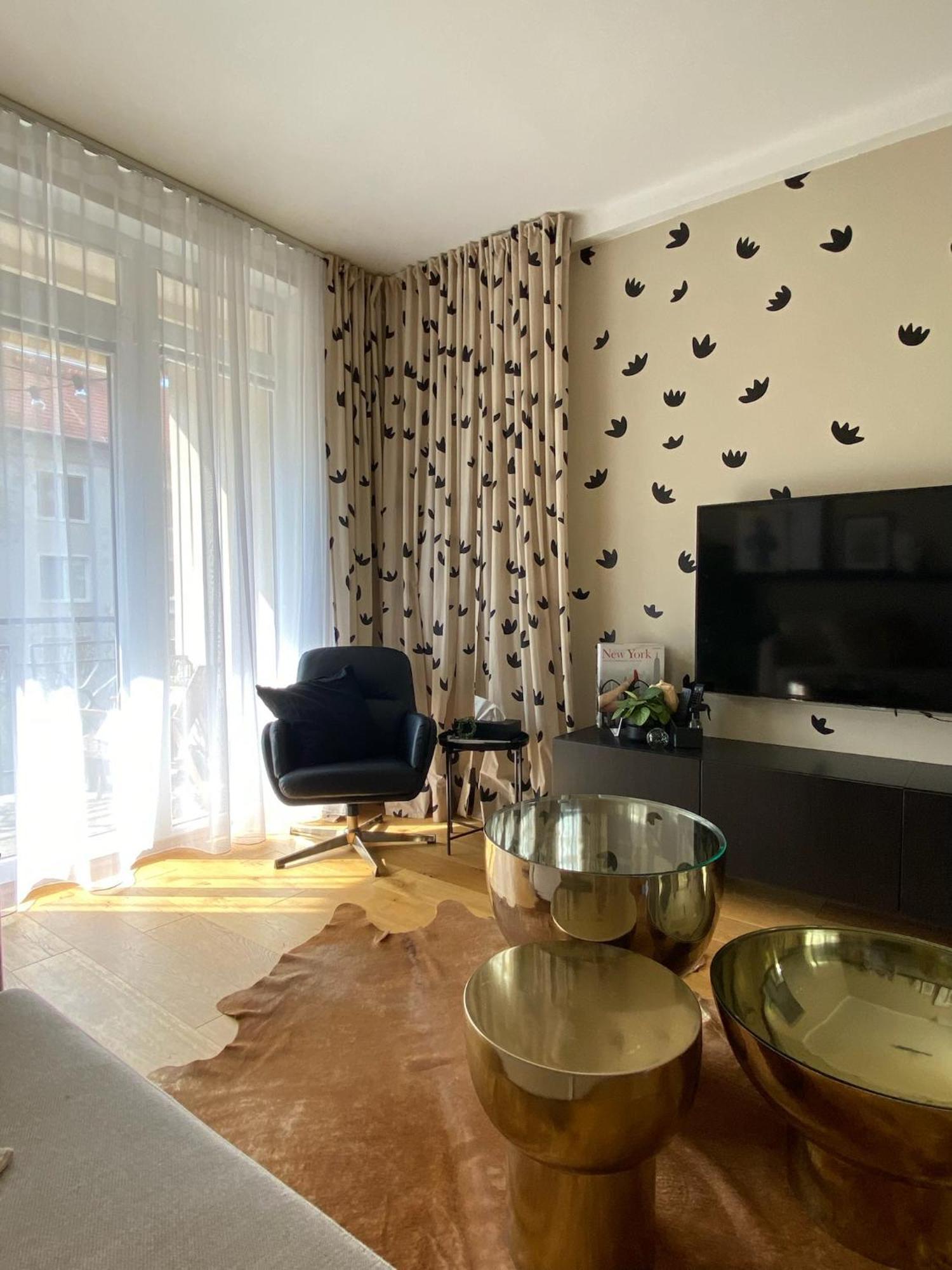 Sweet Home By Zoom Apartments Bratislava Buitenkant foto